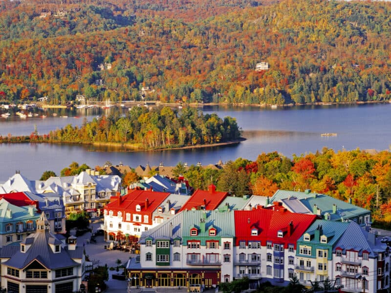 pedestrianised village of mont tremblant 558575827 800x600